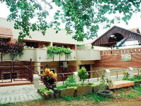 Tulips Homestay Mysore Eksteriør bilde